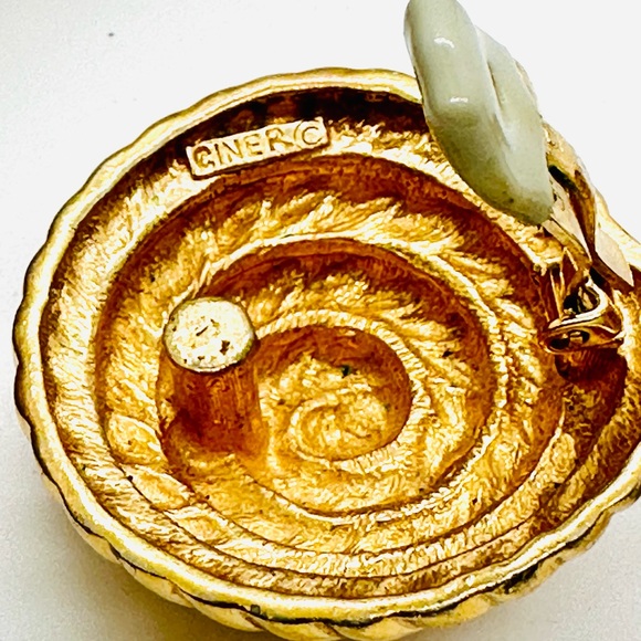 Vintage CINER Coiled Rope Earrings - Picture 11 of 16